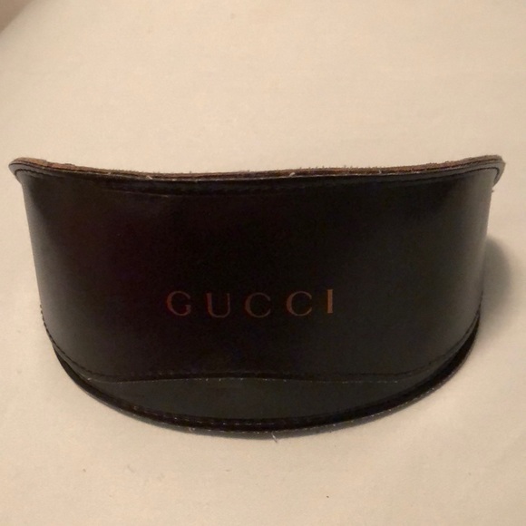 Authentic Gucci sunglasses with Gucci case
